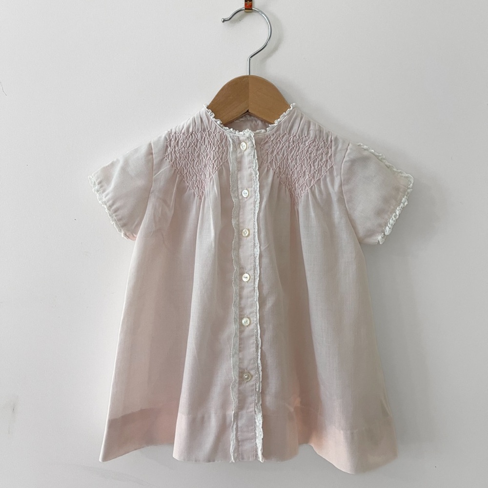 VINTAGE VGUC Pale Blush Hand Smocked Cotton Batiste Heirloom Dress